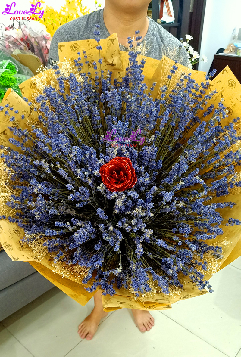 bó hoa khô lavender
